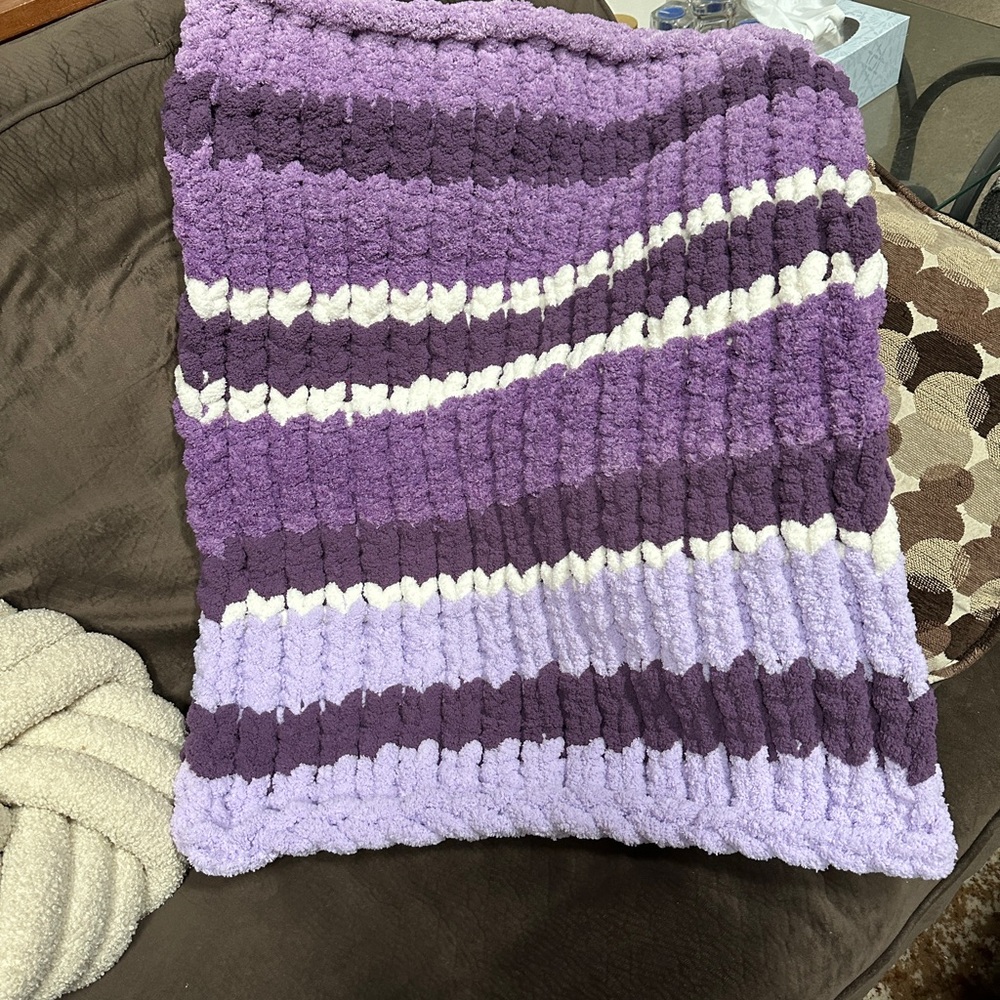 Chunky knit baby blanket
